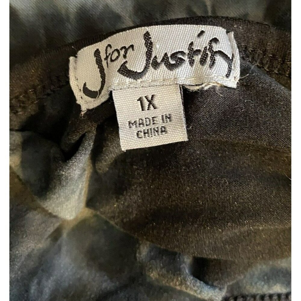 COPY - J for Justify Tie Dye Romper Jumpsuit Jogger 1X Black Henley Neckline Sh… - Picture 5 of 7